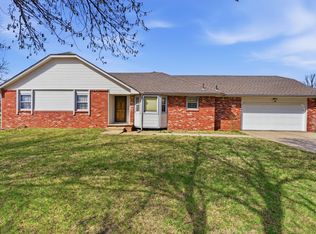 5743 N Charles St, Wichita, KS 67204