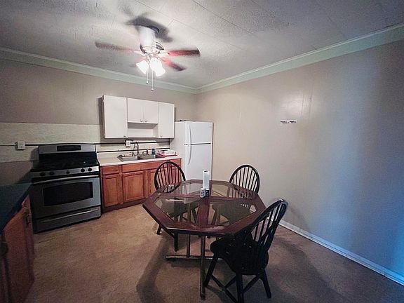 4th image of 108 Highland Ave #4-108HIGHLANDAVE