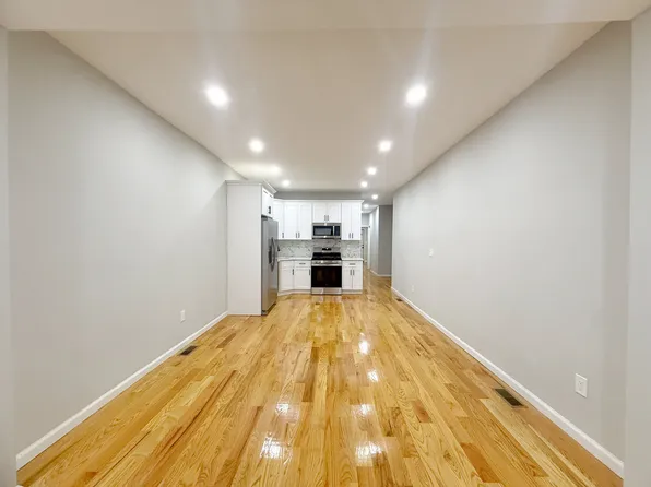 126-08 95th Ave, South Richmond Hill, NY 11419