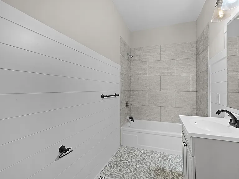Main Level Full Bath