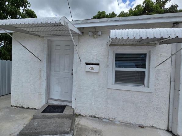 1324 SW 26th Ave