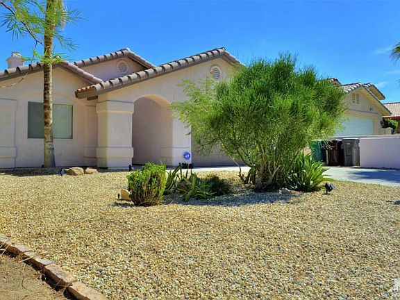 2nd image of 53300 Avenida Diaz