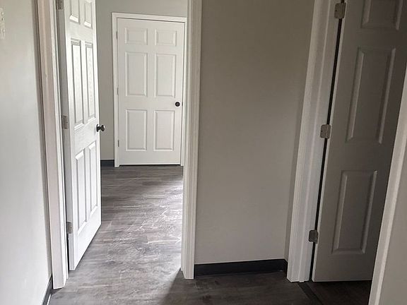 3rd image of 736 Heylman St #6