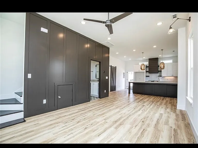 1391 S Duncan Ave — Photo 5