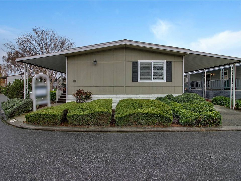 1st image of 119 Mountain Springs Dr