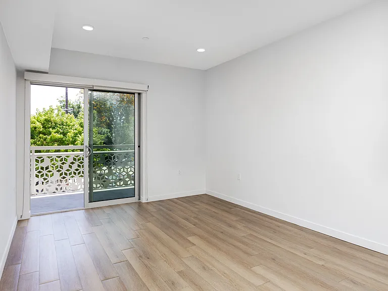Solari Silver Lake — Photo 31