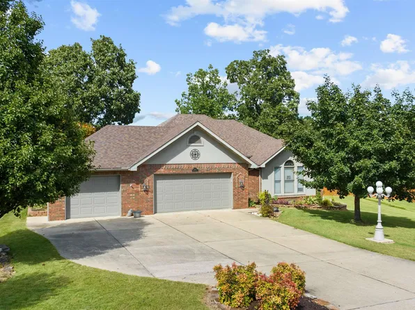 2122 Norwood Dr, Mountain Home, AR 72653