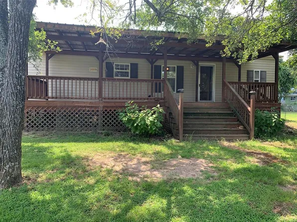 277 N Erie St, Canadian, OK 74425