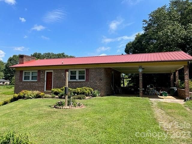 1st image of 3509 Lynn Pl