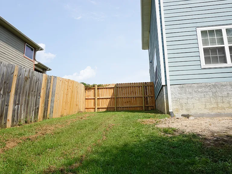 4554 Hermosa Rd — Photo 43
