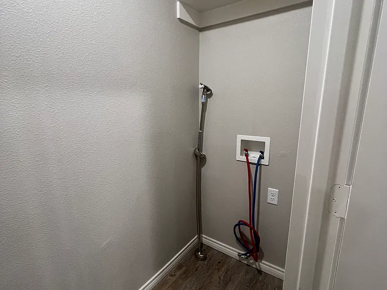 2632 Hickory Ave — Photo 14