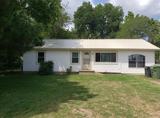 1801 W Oak St, Rogers, AR 72758