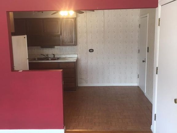 5th image of 308 Beach Ave APT 3A