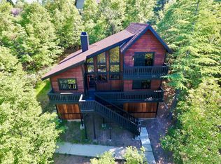 28163 N Bay Rd, Lake Arrowhead, CA 92352