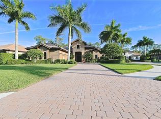 7726 Mickelson Ct, Naples, FL 34113