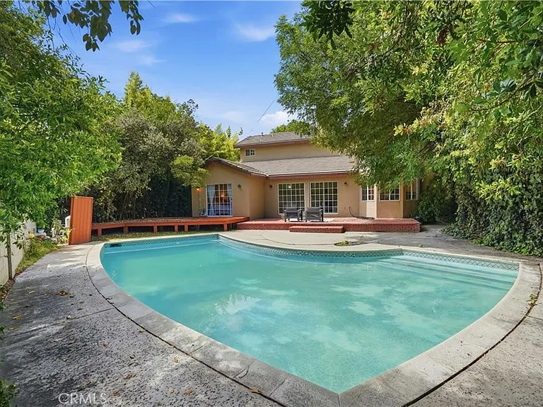 5224 Woodlake Ave — Photo 45