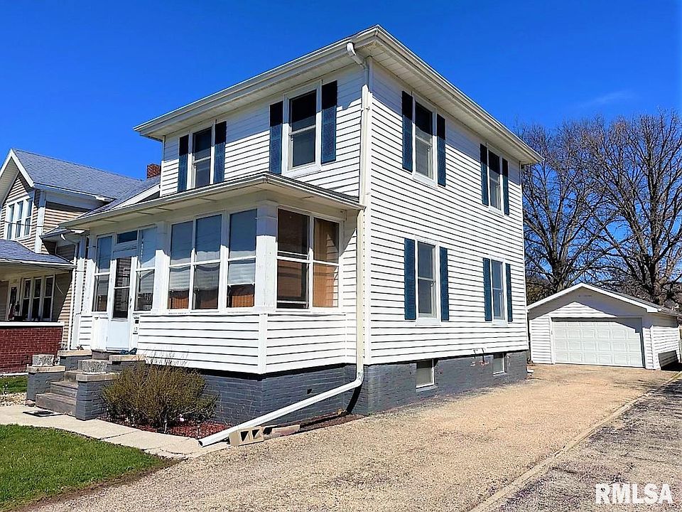 1st image of 1231 Willard St