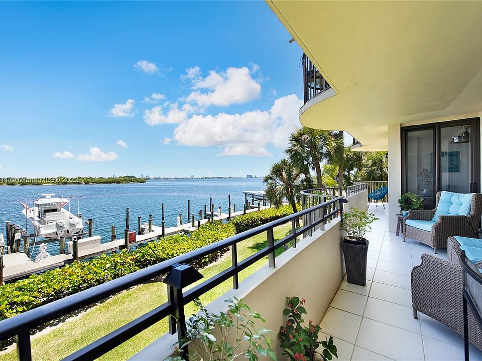 1st image of 12000 N Bayshore Dr APT 208