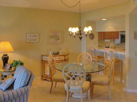 4th image of 1630 Sea Dunes Pl