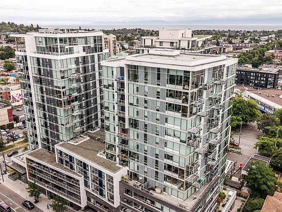 4th image of 989 Johnson St #1402