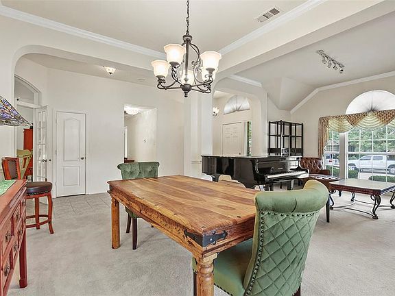 4th image of 1876 Oak Bend Dr