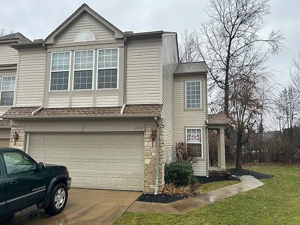 1437 N Yorkshire Dr, Broadview Heights, OH 44147