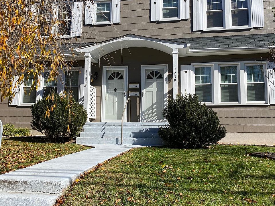 1st image of 1239 Piedmont Ave #1239