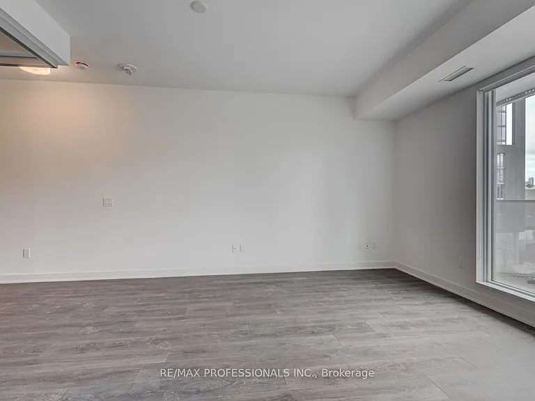 60 Tannery Rd #414 — Photo 8