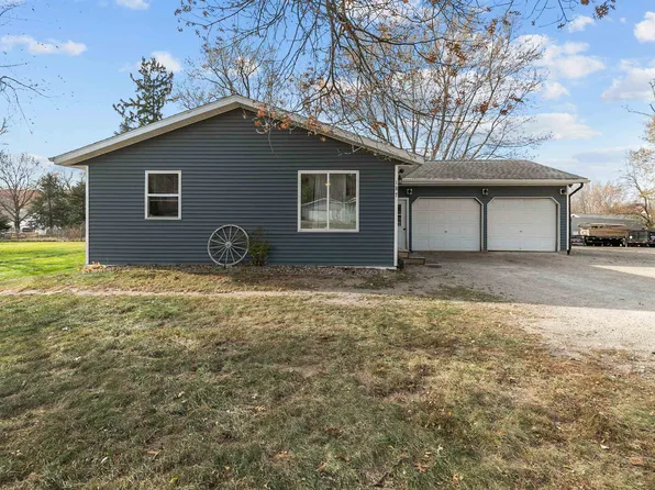 187 Greenwood St, Berlin, WI 54923