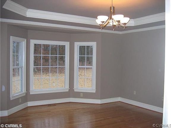 2nd image of 15396 Crowning Brook Ln