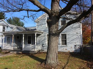 1991 Ridge Rd, Ontario, NY 14519