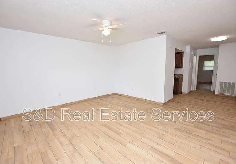 613 Robin Rd #5 — Photo 17