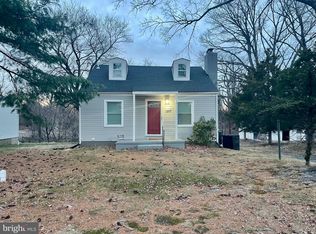 1517 Rollins Ave, Capitol Heights, MD 20743