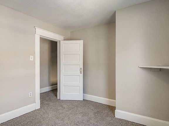 3rd image of 1314 N Dearborn St