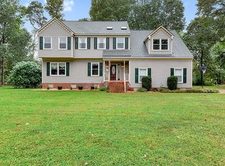 107 Bradley Dr, Yorktown, VA 23692