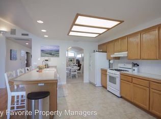 3027 Adams Cir, Medford, OR 97504