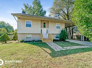 6616 Miller Park Dr, Louisville, KY