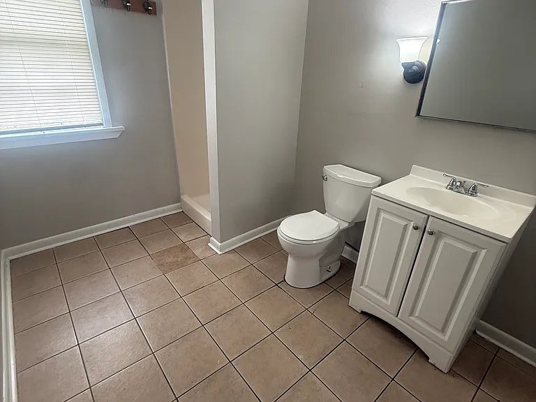 532 Monroe St — Photo 18