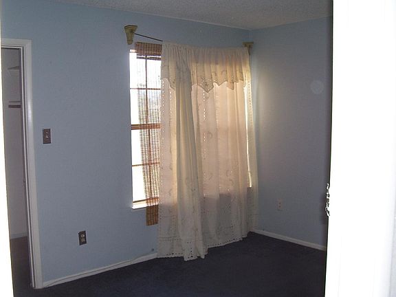 2nd image of 705 Spyglass Ln