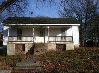 930 McConnell Ave, Eden, NC 27288