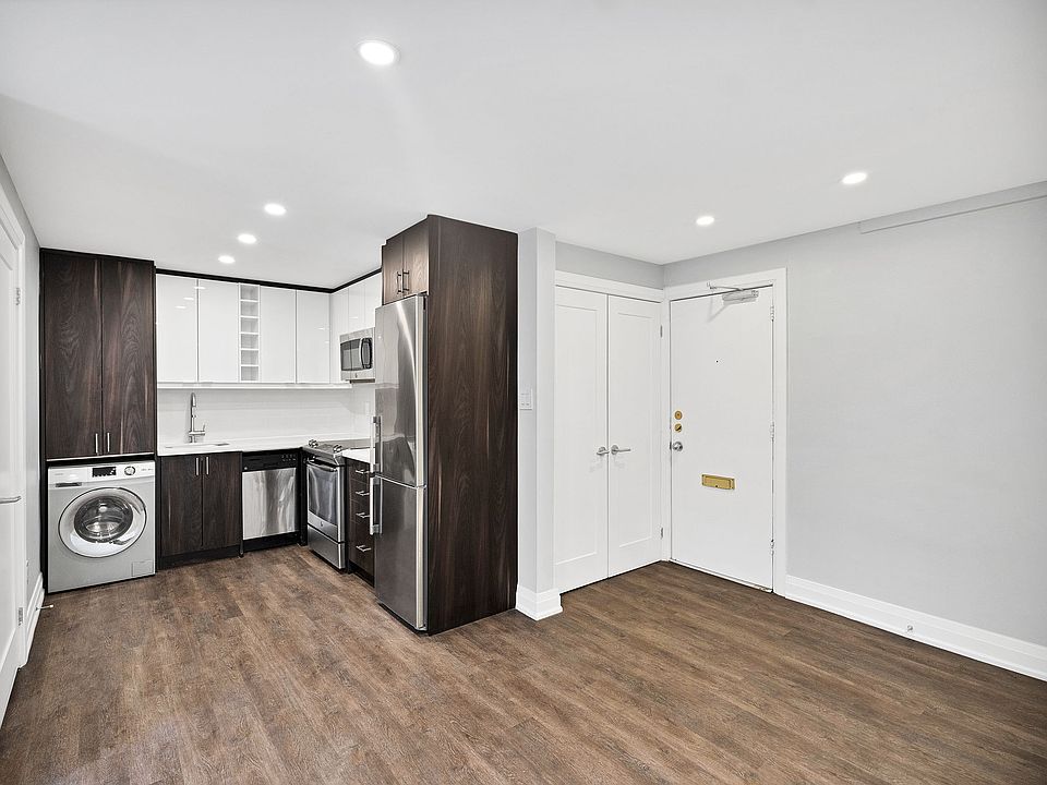 1st image of 699 Eglinton Ave W #103