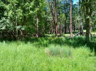 5490 Tunnel Loop Rd #1, Grants Pass, OR 97526