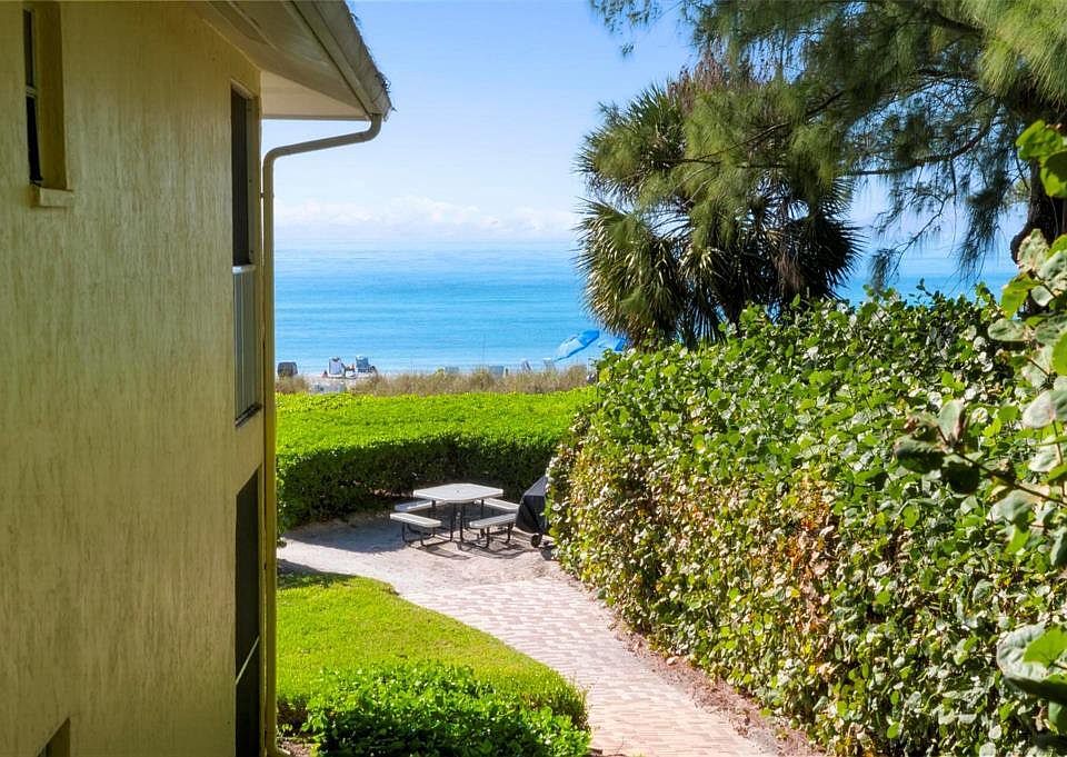 1st image of 5311 Gulf Of Mexico Dr #8