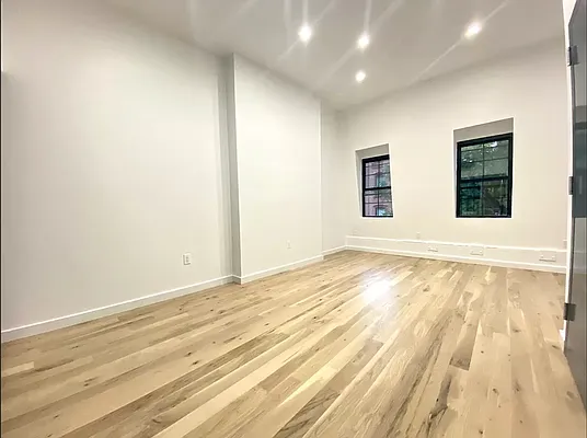 Rented by Nolita Group | media 2