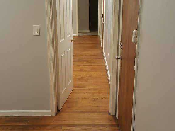 4th image of 298 Johnston Ave APT 1