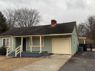 401 W 4th St, Tahlequah, OK 74464