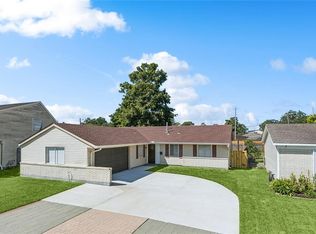 728 Goodson Dr, Terrytown, LA 70056