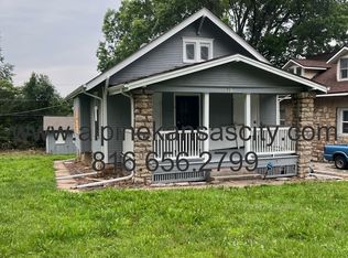 8212 Highland Ave, Kansas City, MO 64131