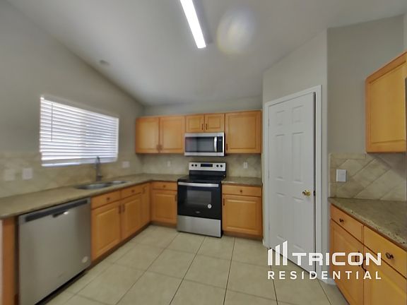 5th image of 1492 E Stirrup Ln
