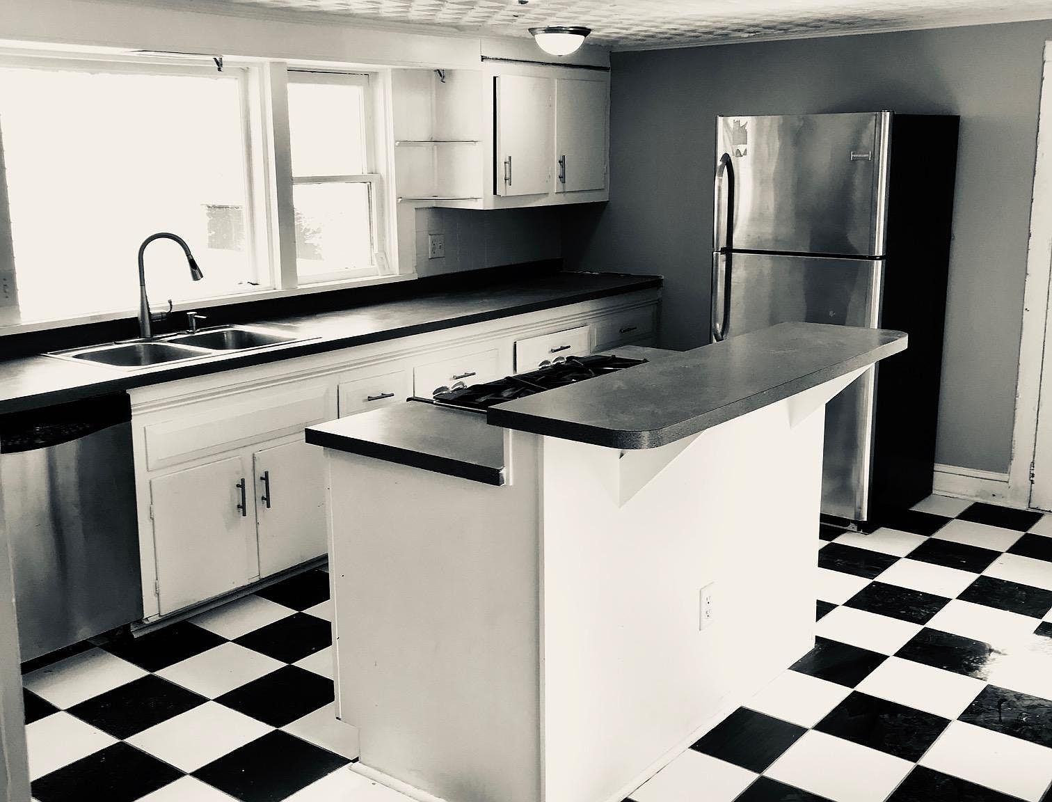 24 Farnham St, Cazenovia, NY 13035 Zillow